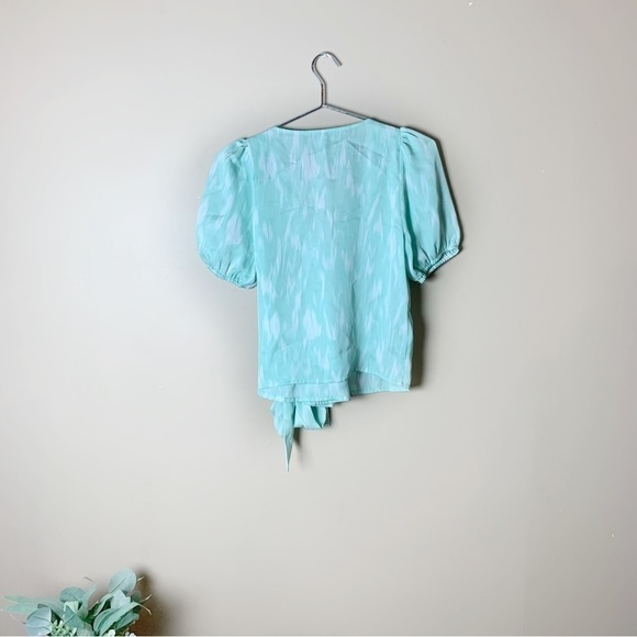 [Nine West] Blue/Green Water Colored Print Short Puff Sleeve Wrap Top - Picture 9 of 9